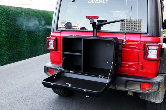 Effizient gestaltete 4x4 Landlagerbox für bequeme Lkw- und Werkzeugorganisation