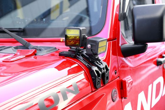 Jeep JL Schwarz Jeep Aluminiumlegierung LED Fahrlicht Halterung Eine Säule Montage Halterung