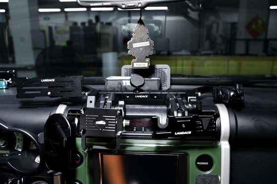 Drahtloses Auto-Schalter-Panel und flexibler 4x4 FJ-Zentrumskonsole-Halter für Toyota