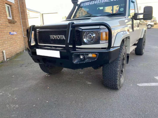 Pulverbeschichtete schwarze Stoßfänger für Toyota Land Cruiser LC79 Off Road 4x4 Zubehör