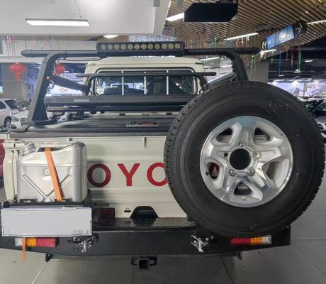 TOYOTA TRUCK LC79 Hinterbumper Zubehör schwarz mit Stahlmaterial und Zubehör