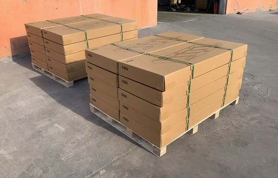 Verbessern Sie die Offroad-Fähigkeiten Ihres LC200s mit dem maßgeschneiderten Slimline II-Dachträger-Kit