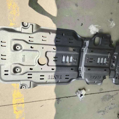 Toyota Tundra 5,0 mm Chassis Schutz Motor Abdeckung Schlammfläche Schlittenplatte in schwarzer Farbe