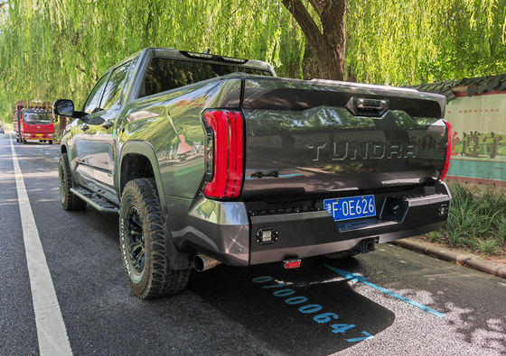 2007-2016 TUNDRA Pickup K5 Rückstoßstange mit Jerrycan-Halter und Reifenträgern