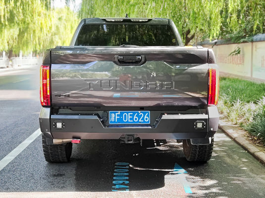 OE NO. Stoßstange für Toyota Tundra 210*66*75CM Sprengstoffmodelle Stoßstange Platten Winde Stier Stange Vorderstoßstange