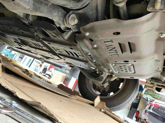 Unterkörperschutz für Toyota Tundra und Sequoia 2009- 4X4 Fahrzeug Außenzubehör