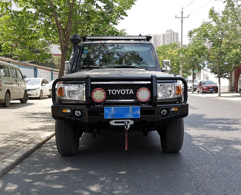 Toyota LC79 Autoteile Winch Bull Bar Vorderstoßstange mit Reifenträger Jerry Can Holder