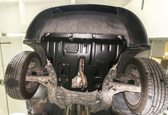 CHEROKEE KL Unterkörperrüstung zum Schutz der Jeep-Schaltplatte und Motorübertragung