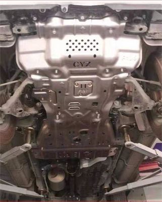 Verbessern Sie Ihren Toyota Fortuner 4X4 mit Original-Auto-Anpassung Unterkörper-Schutz-Kit