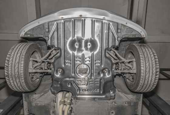 Zusammengepasste Dicke BMW Modell-Fahrzeug-Skid-Platte Motor-Schutz-Platte Unterkörperschutz