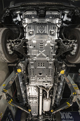 Toyota Tundra Sequoia 3D-Rutschplatte Motorschutz Schützen Sie das Fahrwerk Ihres Fahrzeugs