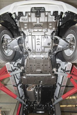 NISSAN Patrol Y61 Y62 4WD Schießschutz