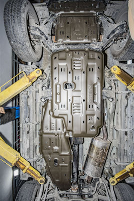 3D Unterfahrzeug Panzerung Transfer Case Brennstoffbehälter Unterfahrzeugschild für MITSUBISHI GAC OEM
