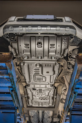 Pulverbeschichtung aus Aluminiumlegierung Motorschutz-Skid-Platte für den Unterkörperschutz von Mercedes-Benz G500