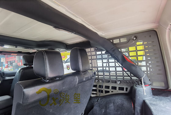 Bequeme Abenteuerfahrzeuge für Off-Road-Innenraum