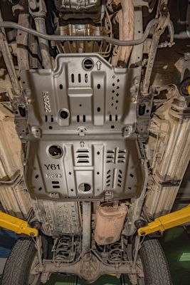 3.5mm Dicke NISSAN Patrol Y61 Motor Schutzplatte für OEM 4x4 Außenzubehör