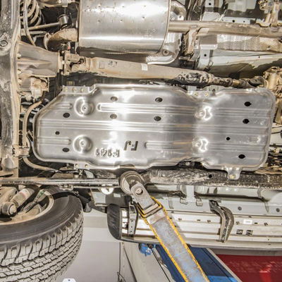 Original-Auto-Schlittenplatte für FJ Cruiser unter Motorschutzdeckel