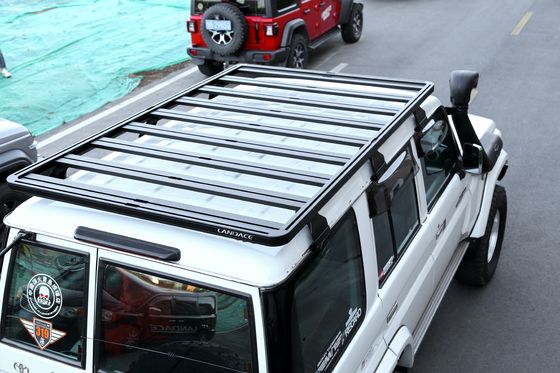TOYOTA LC76 Schwerlast-Pulverbeschichtetes Dachregal aus Aluminiumlegierung mit einem Nettogewicht von 27,5 kg
