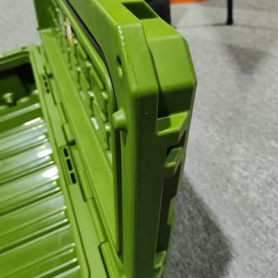 Schwarzgrüner hochfester LLDPE-Plastikwerkzeugkasten für die Montage von Schwerlastwagen-Dachträgern