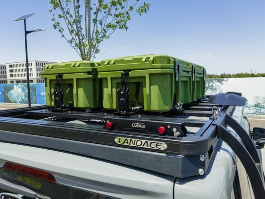 Bequem lagern Sie Ihre Campingausrüstung mit LLDPE-Material Werkzeugkasten auf Lkw-Dachregale