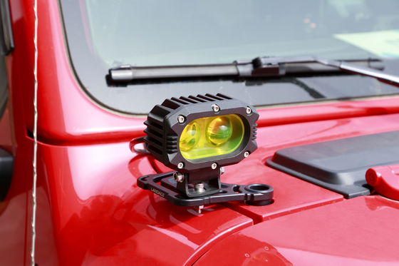 Anpassungsfähige CNC-bearbeitete Leichtbefestigungsstützen für Jeep Wrangler JL und Tank 300